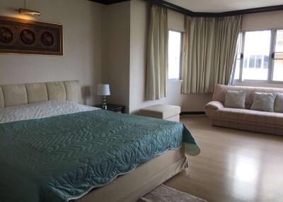 1 bedroom condo to rent at Hillside 3 on Nimman