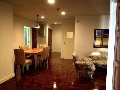 For RENT : Richmond Palace / 2 Bedroom / 2 Bathrooms / 139 sqm / 45000 THB [R11797]