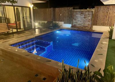 Baan Araya : 3 Bed Pool Villa On Soi 102