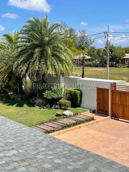 KKA7344: Stunning Luxury Mansion for Sale with Finance Plan