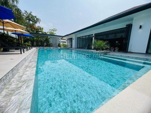 RAW7337: Five Bedroom Pool Villa in Rawai