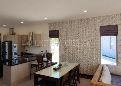 TAL7295: Residence with 5 Villas in Thalang area