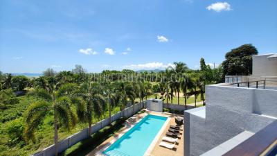 TAL7295: Residence with 5 Villas in Thalang area