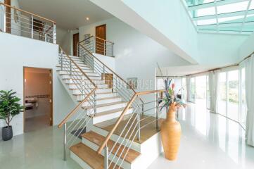 EAS7243: Luxurious Three Bedroom Pool Villa in Ao Po