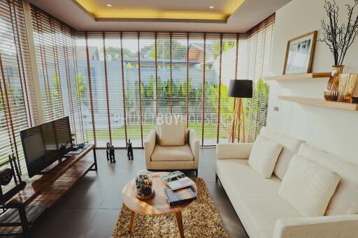 RAW7233: Three Bedroom Private Pool Villa in Rawai