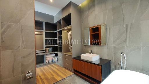 BAN7228: Luxury Pool VIlla with Three Bedrooms in Bang Tao
