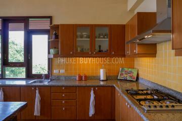 PAT7206: Three Bedroom Villa on a Hill Above Patong