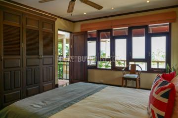 PAT7206: Three Bedroom Villa on a Hill Above Patong