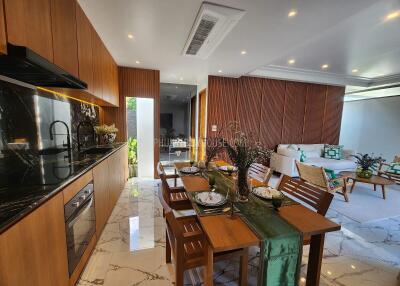 TAL7194: Three Bedroom Pool Villas in Thalang area