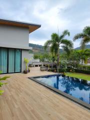 NAI7183: 4 Bedroom Pool Villa in Nai Harn