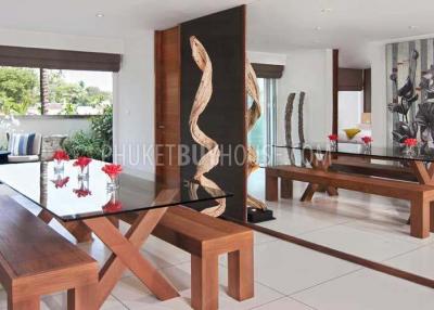 SUR7152: Luxurious 5-Bedrooms Apartment near Surin Beach