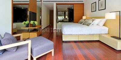 SUR7152: Luxurious 5-Bedrooms Apartment near Surin Beach