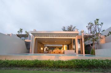 PHA7134: Ultra Luxurious Beachfront Villa in Natai