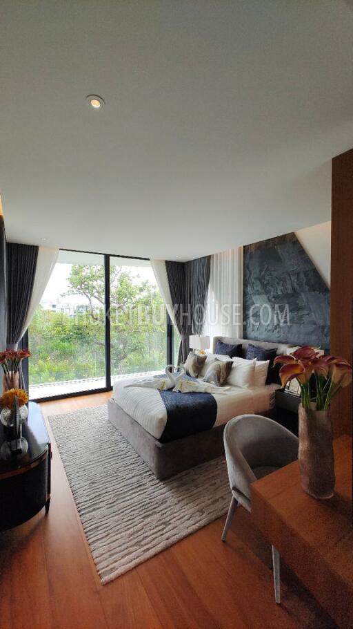 LAY7098: 5-Bedroom Villa of Tremendous Size in Layan Area