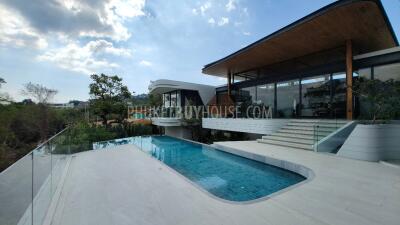 LAY7098: 5-Bedroom Villa of Tremendous Size in Layan Area