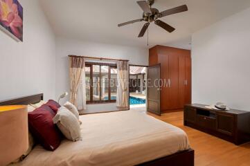 BAN7086: 4 Bedrooms Pool Villa in Bang Tao