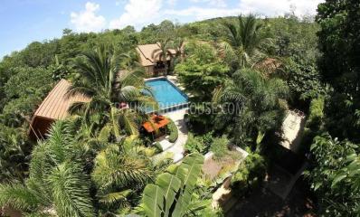 EAS7085: Grand Residence with Splendid Pool in Paklok, Thalang