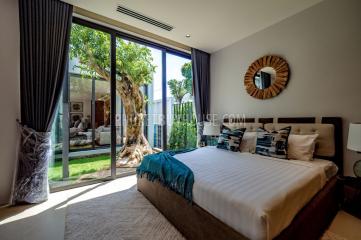 BAN7068: 4 Bedroom Villas in Trendy Bang Tao Area