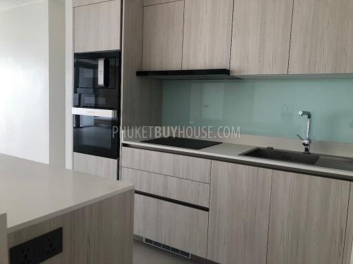 BAN7029: 2-bedroom Apartment Beachfront in Bang Tao