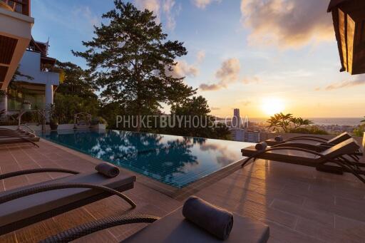 PAT7022: 7-bedroom Villa with View at Patong