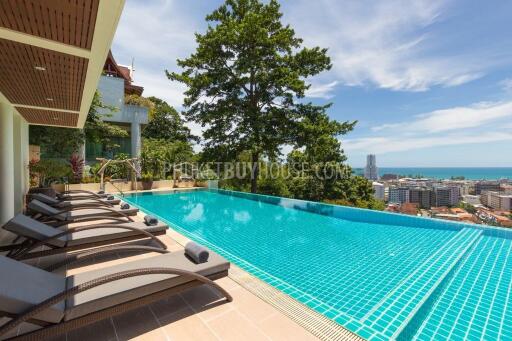 PAT7022: 7-bedroom Villa with View at Patong