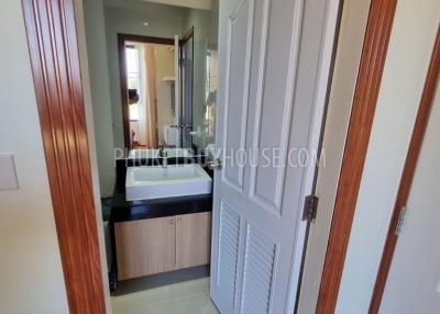 NAI6941: Apartments within walking distance of Nai Harn Beach