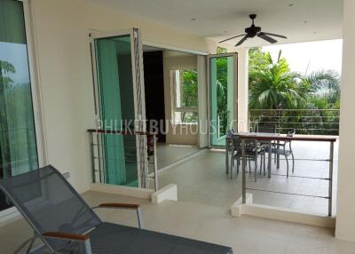 LAY6937: 3 bedroom apartment in Layan beach area