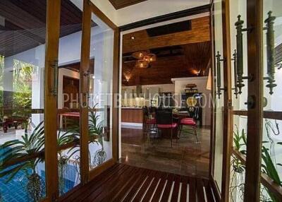 SUR6932: Lakeside villa in Surin