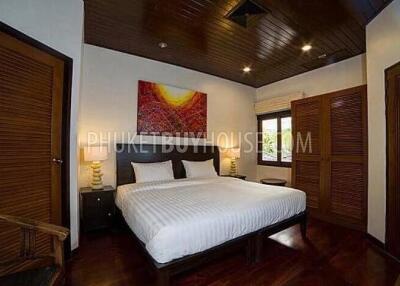 SUR6932: Lakeside villa in Surin