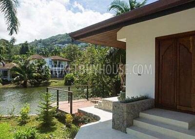 SUR6932: Lakeside villa in Surin