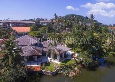 SUR6932: Lakeside villa in Surin