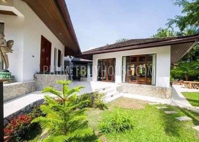 SUR6932: Lakeside villa in Surin