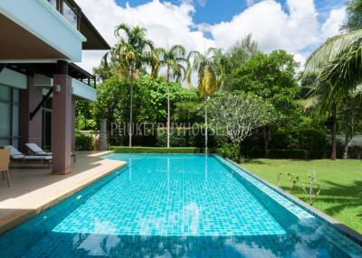 BAN6873: Luxury Villa for Sale in Laguna