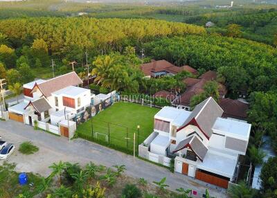 BAN6848: Complex of 2 Villas with a football field in Bang Tao area