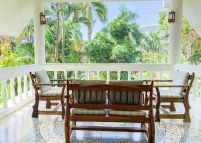 NAI6800: Magnificent Villa For Sale in Nai Harn Area