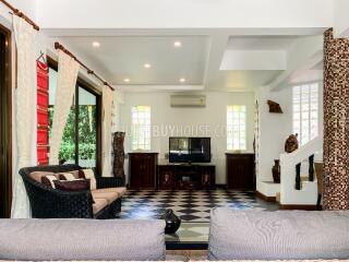 NAI6799: 4 bedroom villa surrounded by a tropical garden in Nai Harn area