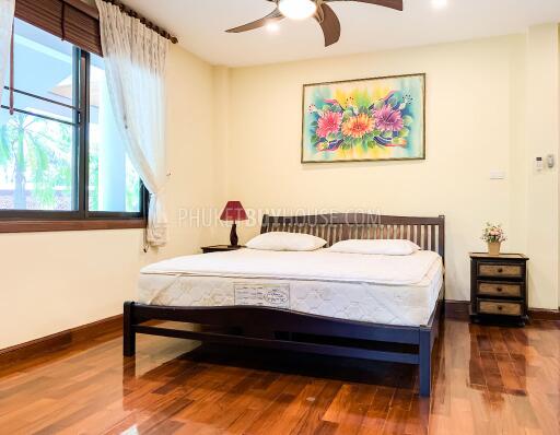 NAI6799: 4 bedroom villa surrounded by a tropical garden in Nai Harn area