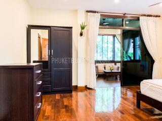 NAI6799: 4 bedroom villa surrounded by a tropical garden in Nai Harn area