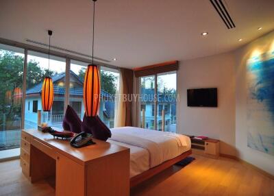 BAN6779: Luxury Apartments on the first line of Bang Tao Beach