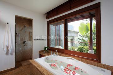 SUR6747: Villa with Panoramic Sea View in Surin