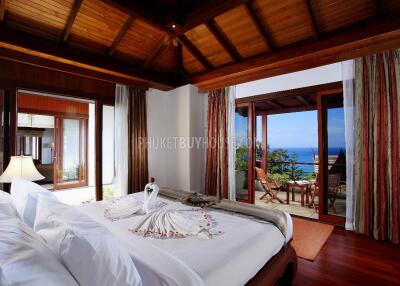 SUR6747: Villa with Panoramic Sea View in Surin