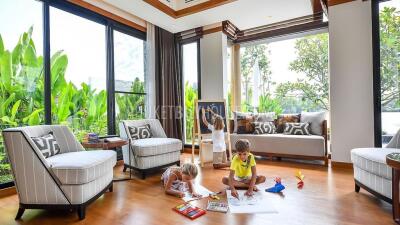 BAN6727: Luxury Beachfront Villa in Laguna, Bang Tao