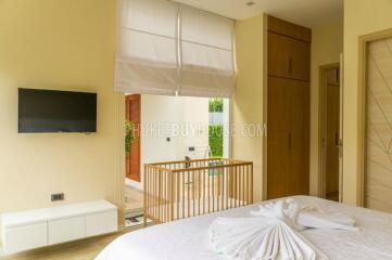 NAI6726: Modern 3 Bedroom Villa in Nai Harn