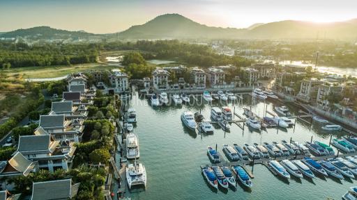 KKA6722: Luxury Penthouse with Own Yacht Marina in Koh Kaew