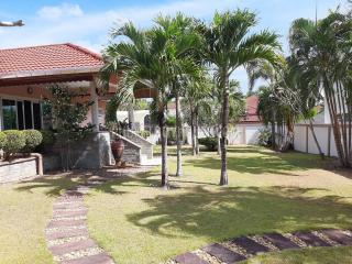 CHA6709: Spacious Villa for Sale in Chalong Area