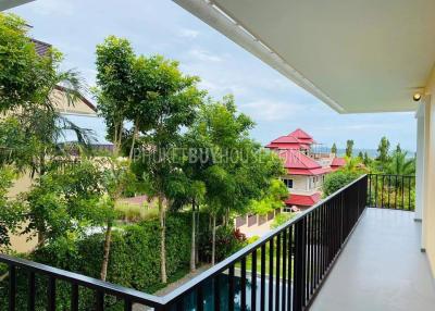 CHA6704: Urgent Sale! Elite complex of 4 villas in Chalong