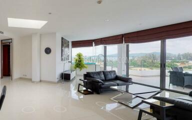 SUR6578: Penthouse with Pool for Sale in Surin