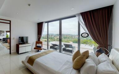 SUR6578: Penthouse with Pool for Sale in Surin