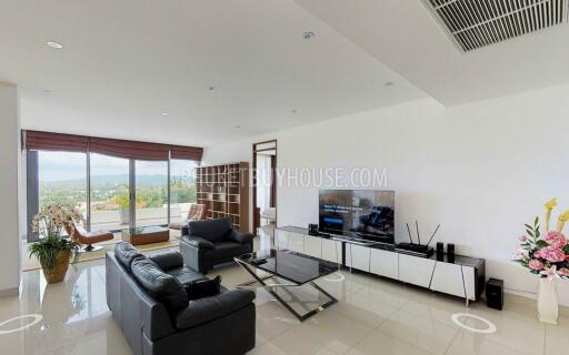 SUR6578: Penthouse with Pool for Sale in Surin