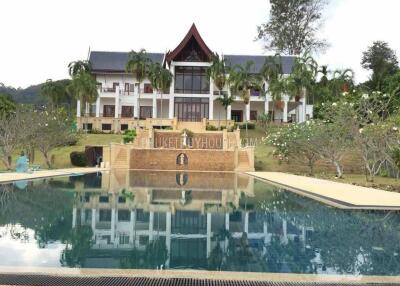 CHA6561: Luxury Villa for Sale in Chalong